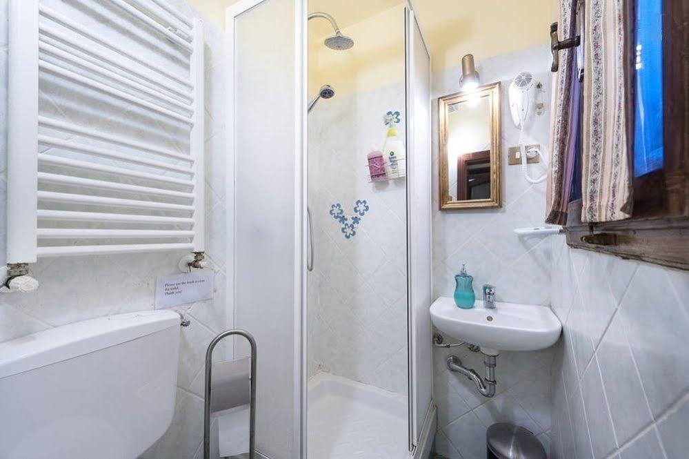 Residenza Martin Hotel Firenze Bagian luar foto