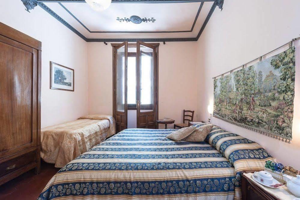 Residenza Martin Hotel Firenze Bagian luar foto