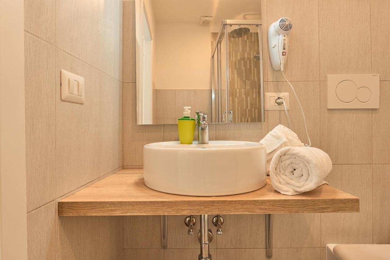 Residenza Martin Hotel Firenze Bagian luar foto